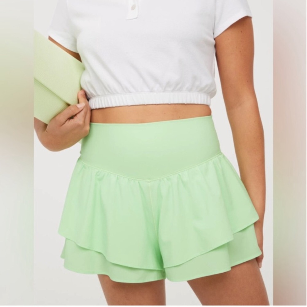 Aerie Offline Real Me Flirty High-Waist Ruffle Skort in Pistachio